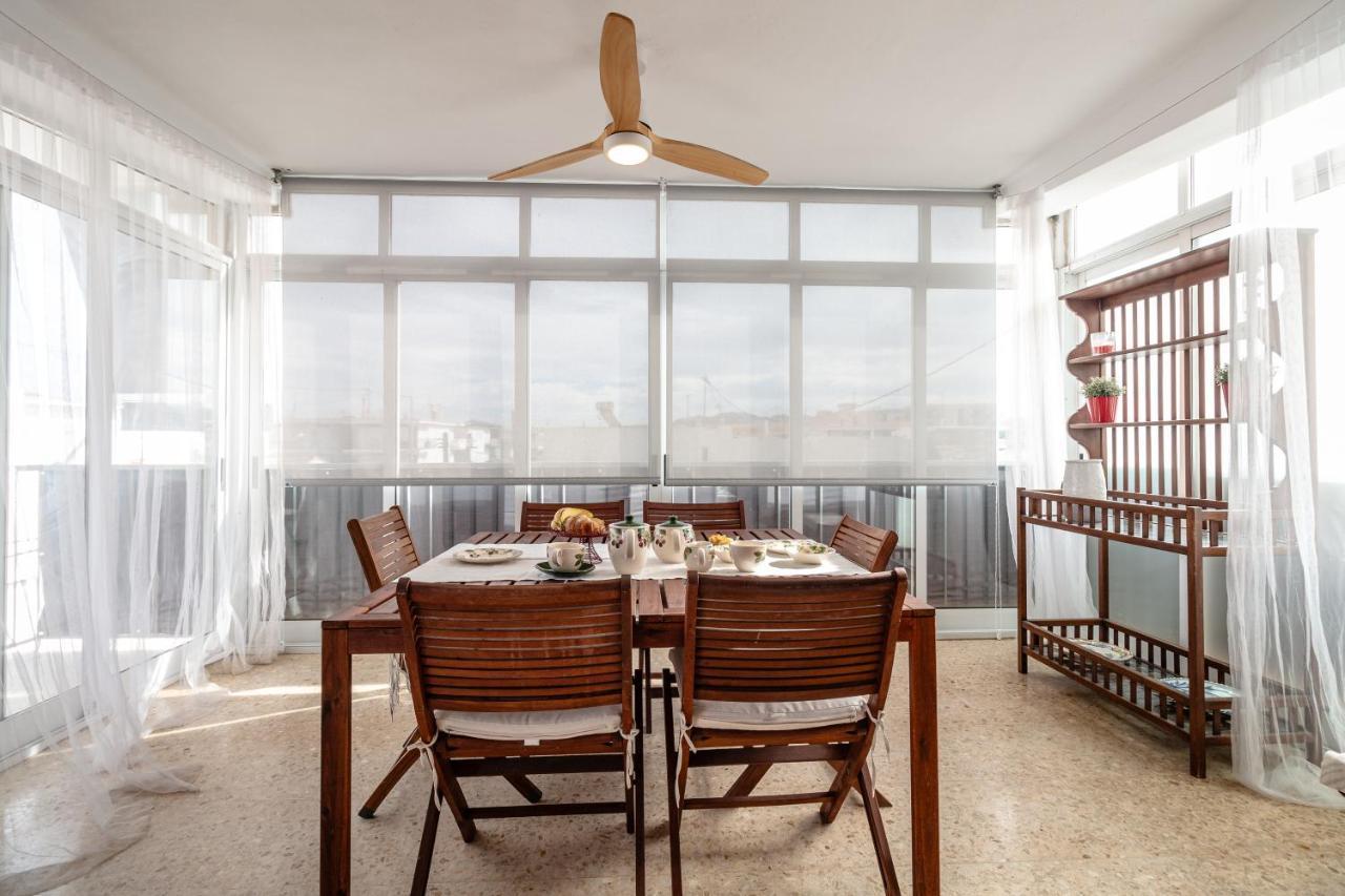 Super Apartamento A Un Paso Del Mar Oliva Bagian luar foto