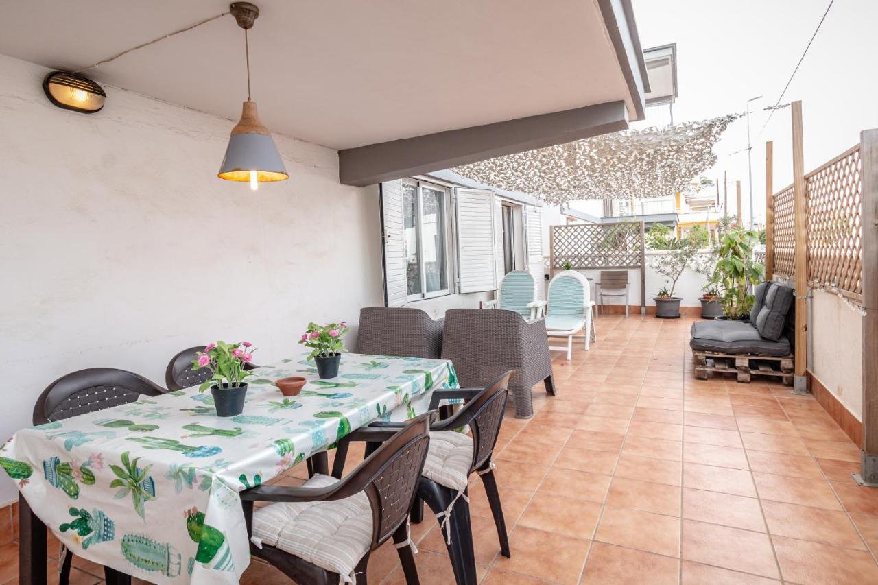 Super Apartamento A Un Paso Del Mar Oliva Bagian luar foto