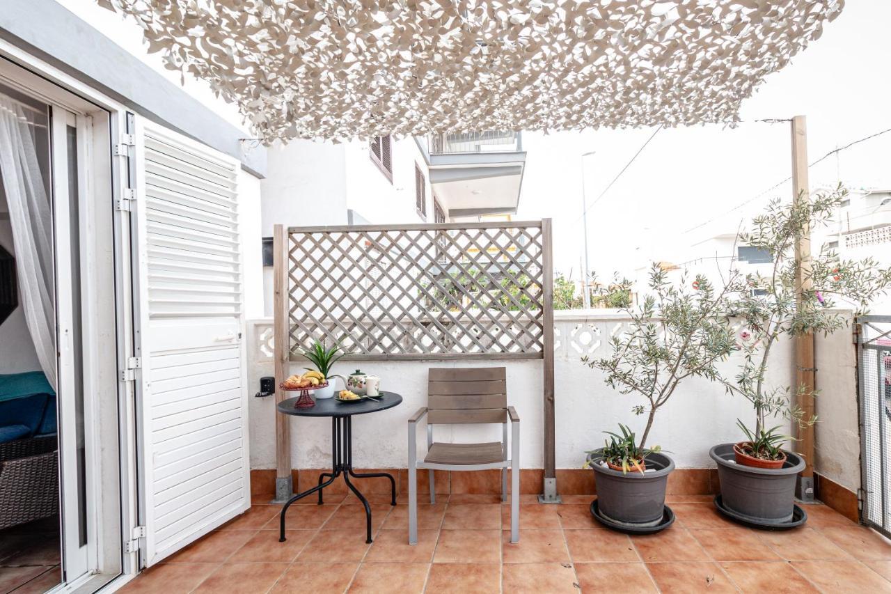 Super Apartamento A Un Paso Del Mar Oliva Bagian luar foto