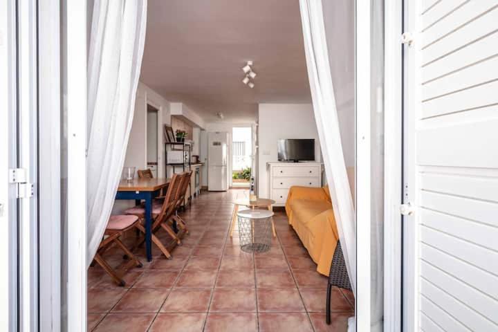 Super Apartamento A Un Paso Del Mar Oliva Bagian luar foto