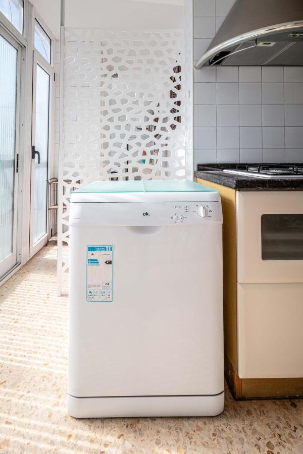 Super Apartamento A Un Paso Del Mar Oliva Bagian luar foto